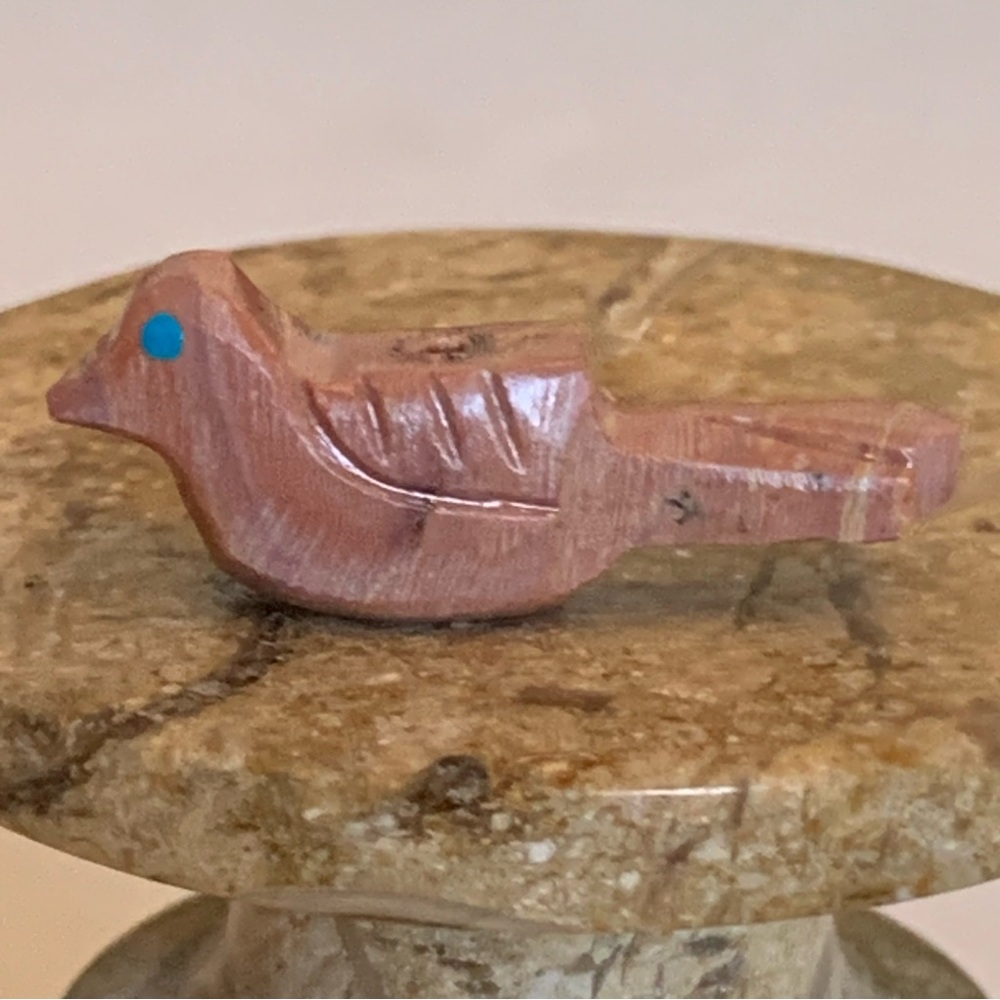 Zuni Carved Bird Fetish Bead Drilled Pink Native American Animal Carving 1.1"